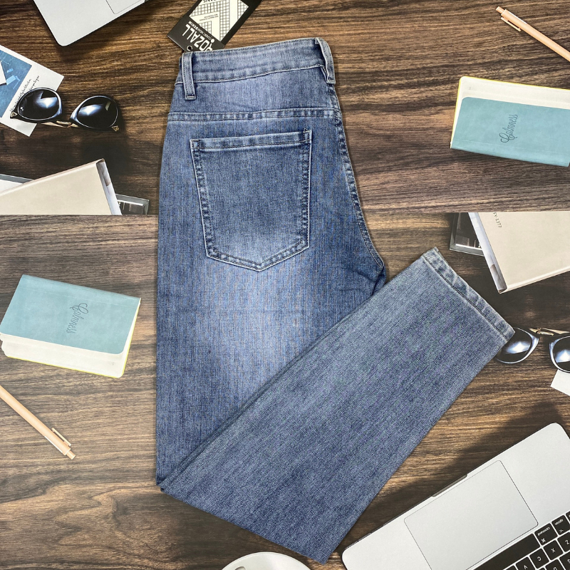 Quần. jeans  Nam .𝐇𝐚̀𝐧𝐠 𝐋𝐨𝐚̣𝐢 Một dáng ôm, bao,bai,xù, giãn nhẹ cam kết chất lượng từng sản phẩm