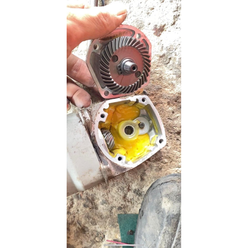 MÁY MÀI MAKITA mã 9500 NỘI ĐỊA NHẬT ĐÃ LÊN ĐIỆN 220v MÁY MÀI MAKITA NHẬT BÃI