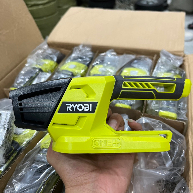 Đèn Led Ryobi P705 Nhập Mỹ Mới 100% Giá Thanh Lý
