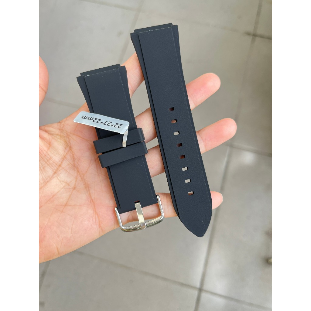 Dây silicone kèm khóa cho đồng hồ guess 22x27x22mm