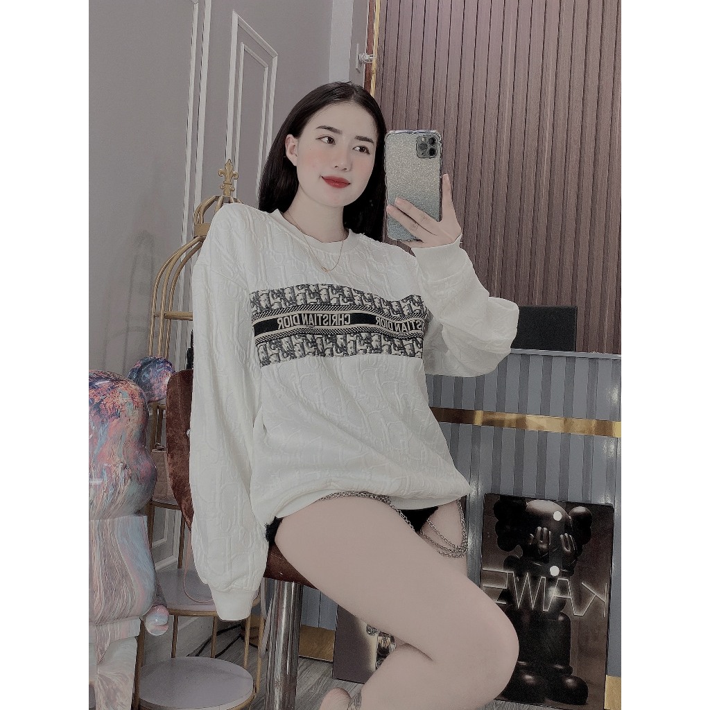Áo sweater, áo nỉ xốp in chữ nổi thu đông dài tay nam nữ in nổi chữ DIO, chất vải nỉ xốp nổi dày dặn giữ ấm tốt