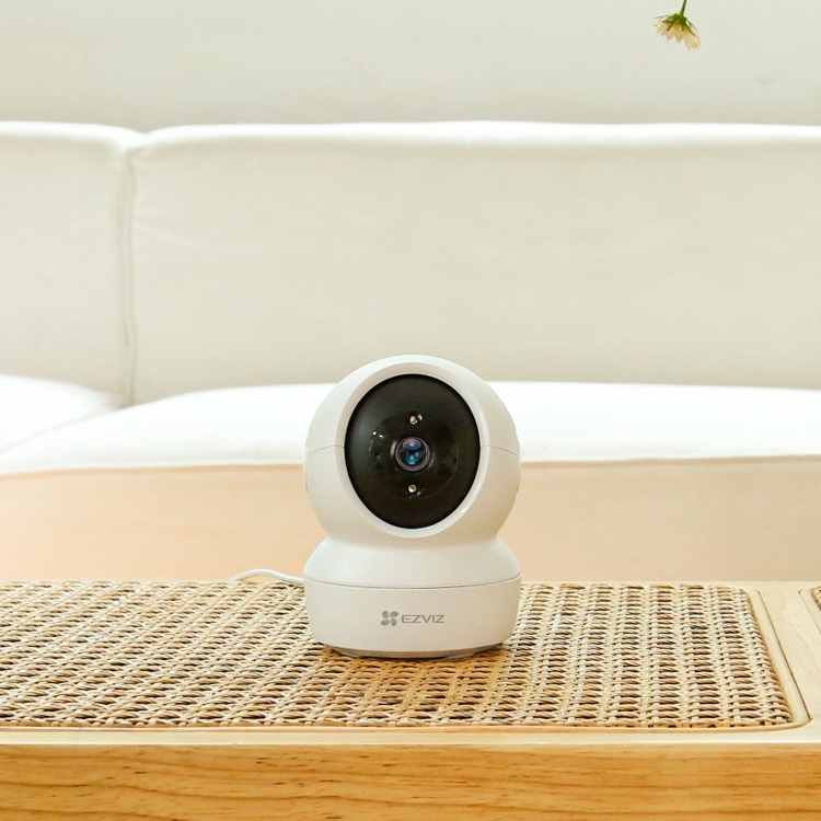 Camera Ezviz H6c Pro kèm thẻ nhớ H6c 2.0MP 4.0MP Quay quét 360 độ - Hàng Chính Hãng