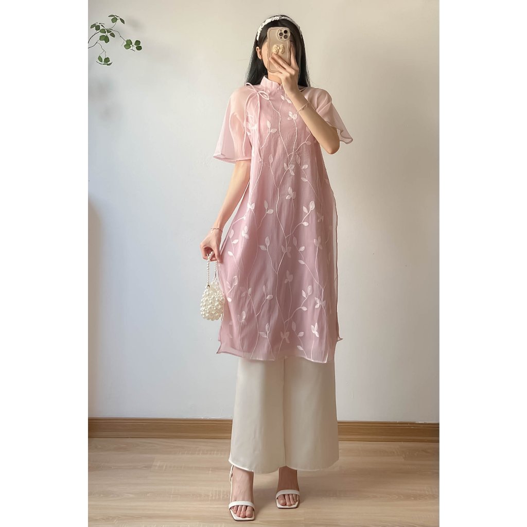 Áo dài thêu kèm bờm tay lỡ Retrostyle - Aodaikembom0238_P13K7
