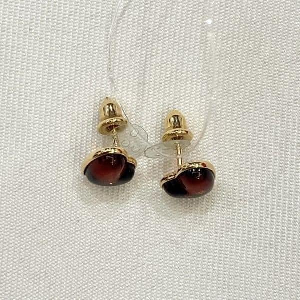 Đôi hoa tai hổ phách và mặt dây trái tim