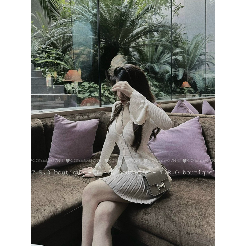 Set Áo Len Mỏng Tay Loe Kèm Chân Váy Xếp Ly