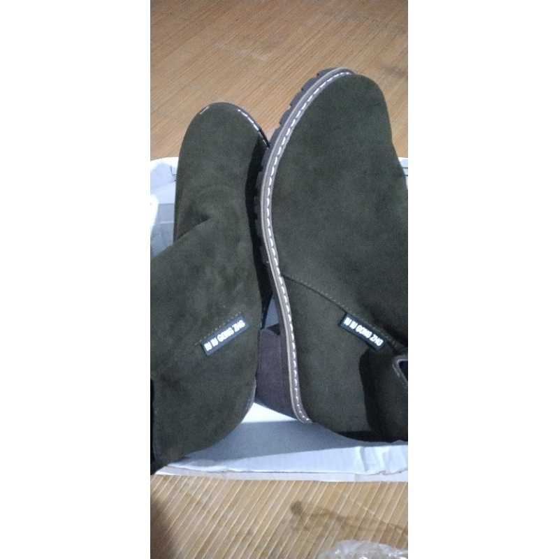 Thanh lý bốt nữ da lộn