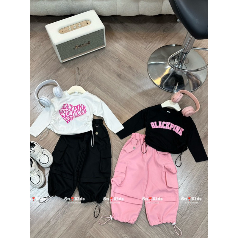 Bộ áo chun rút quần kaki sành điệu cho bé gái