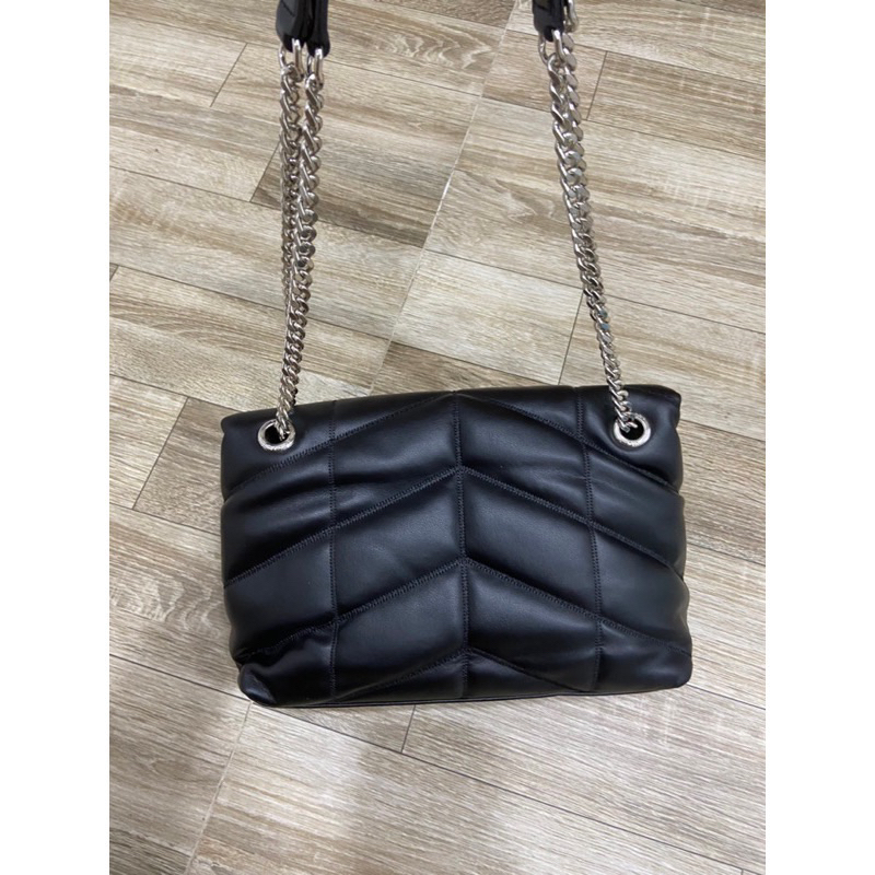 Túi si hiệu Y.S.L