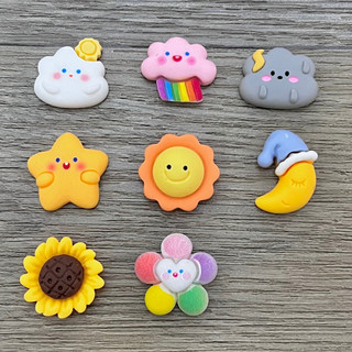 Charm gắn dép, sticker mùa hè sẵn nút gắn dép sục, dép crocs