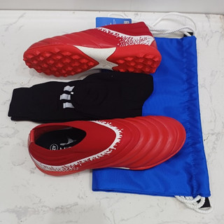 Giày đá bóng cổ chung không dây kèm 1 túi rút + 1 đôi vớ đá banh cao cấp