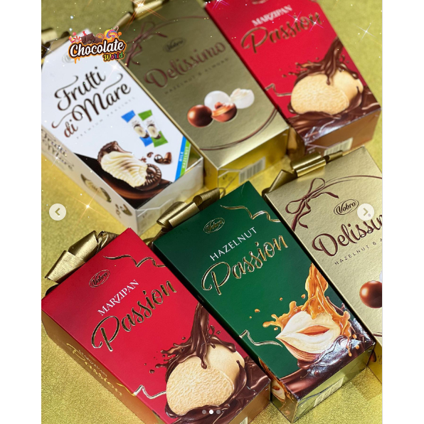 Kẹo Socola Nhân Cherry Hạt Dẻ Vobro Balan 210g Hộp Quà Có Thắt Nơ Quà Tết Sang Trọng