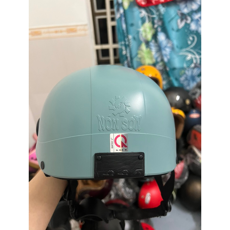 Nón sơn kính chính hãng đã qua sử dụng  -ảnh shop chụp thật