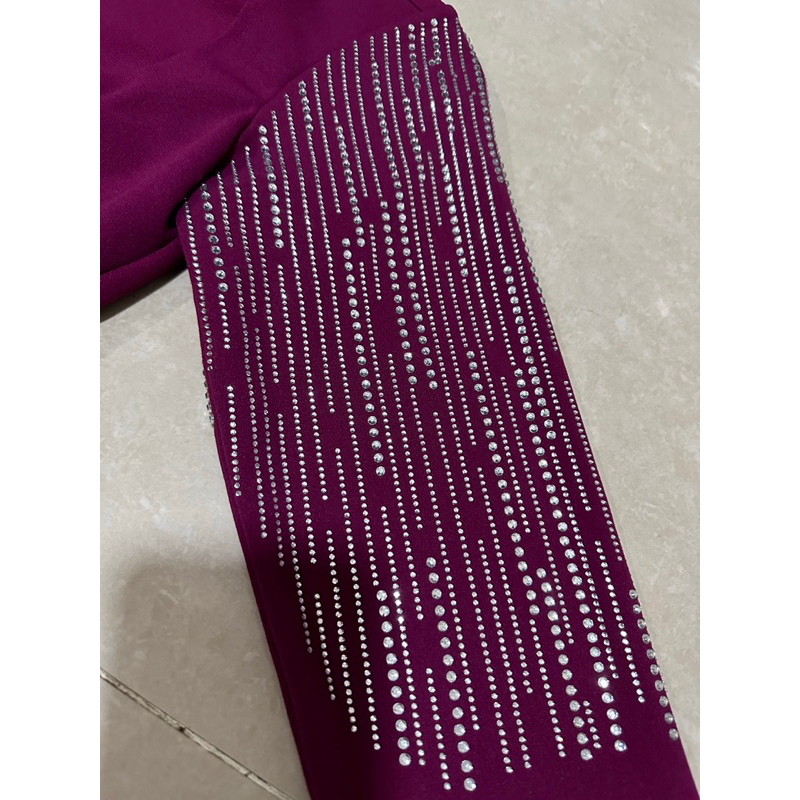 Đầm Cê Kay dư xịn tay đính đá