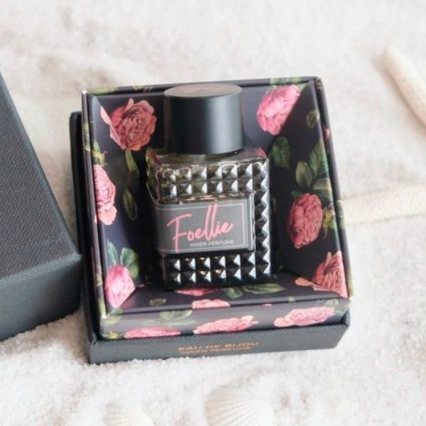 Nước Hoa Vùng Kín Hương Hoa Hồng Nồng Nàn, Quyến Rũ Foellie Bijou 10ml -