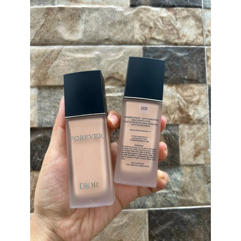 Kem Nền Dior Forever Skin Glow 2N 24h Wear Radiant Perfection Skin-Caring Foundation 30ml