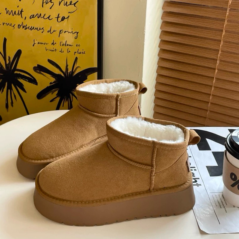 Giày bốt  cổ thấp da lộn đi tuyết đế dày mùa đông mũi tròn lót lông ấm áp mùa đông Yannie Lolita