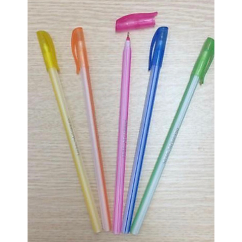 Bút bi giá rẻ - bút nến - bút sọc dưa màu xanh