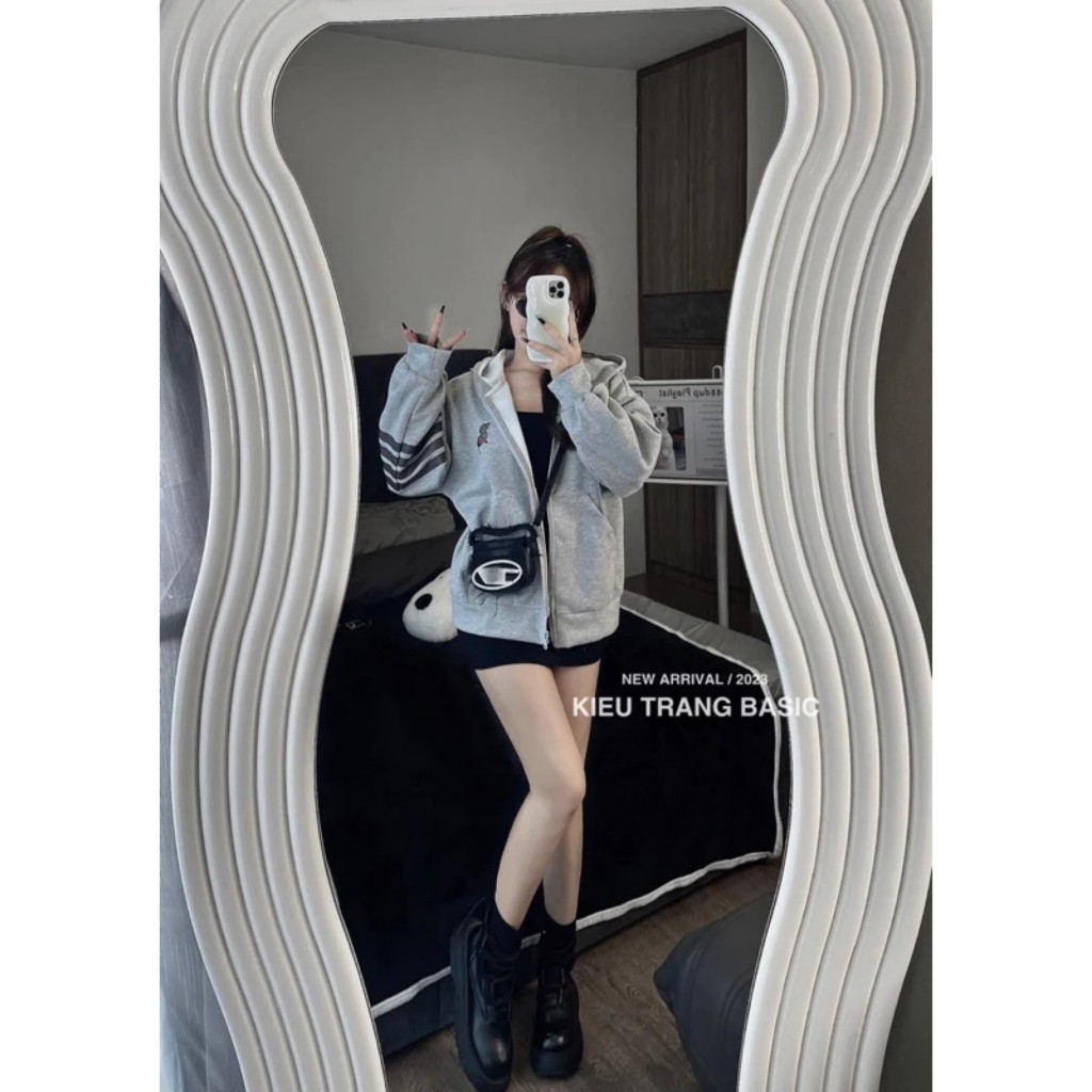 Áo Khoác Nữ, Áo Khoác Nỉ Thome Hình Con Chó Phối Tay Vạch Kèm Mũ 2 Lớp Dày Dặn