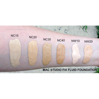 Kem nền MAC STUDI FIX FLUID Foundation SPF15