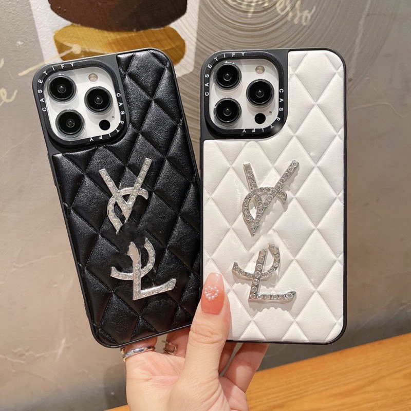 Ốp lưng da kẻ trám đen - trắng Y S L ĐÍNH ĐÁ cạnh vuông chống bẩn cho i phone 7 đến 15promax