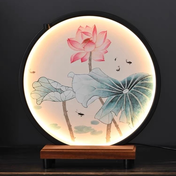 Kệ đèn led đặt tượng mặt tranh kệ gỗ hào quang hình tròn chân cắm USB trang trí nhà cửa, phong thuỷ.