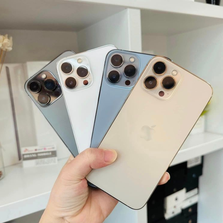 13 p.r.m 256gb hàng quốc tế VN/A bảo hành 12 tháng