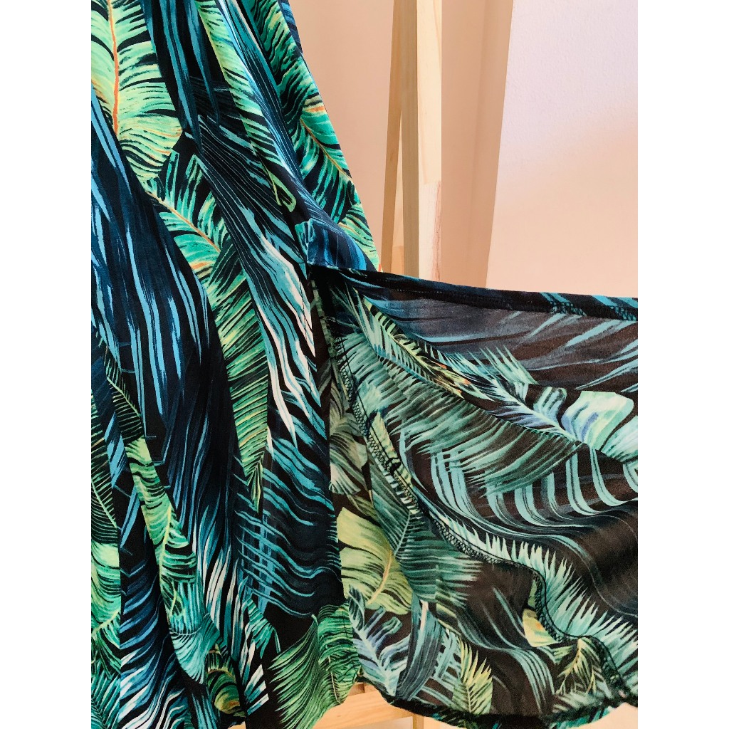 Váy voan đi biển dài xẻ tà trước và sau