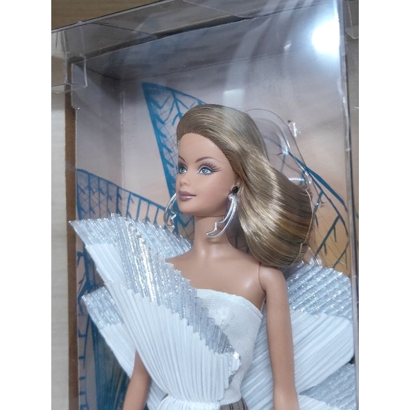 Barbie Sydney Opera house