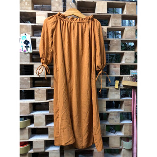 D056. Đầm bẹt vai - 2hand
