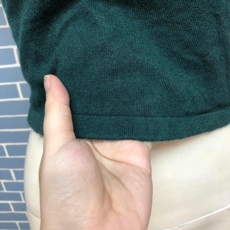 Áo len montogi xanh lá croptop