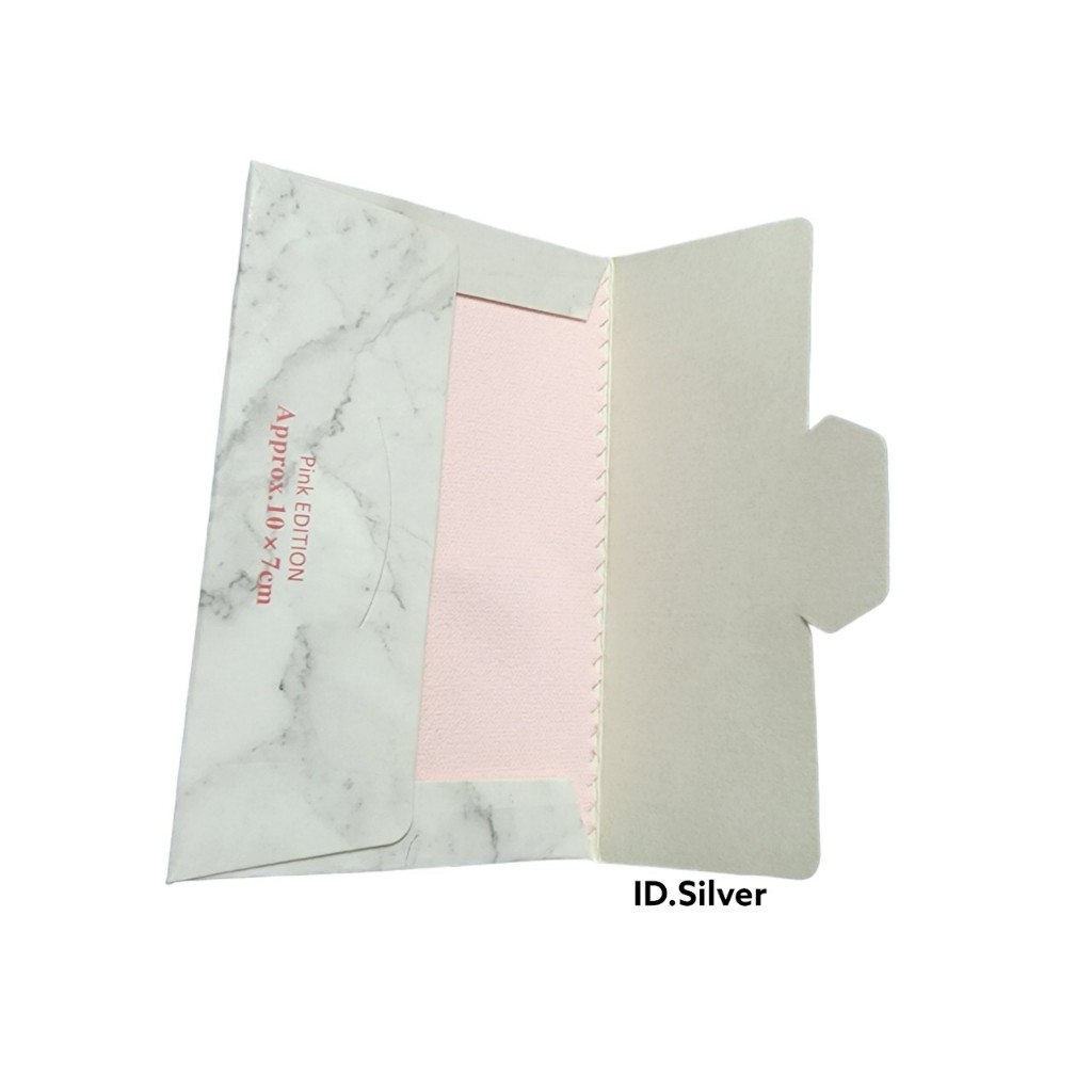 Khăn lau trang sức hoa văn trắng chữ hồng kích thước 7cm x 10cm