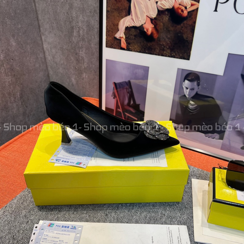 Giày cao gót mũi nhọn hoa đá đen gót nhọn fullbox hàng quảng châu cao cấp