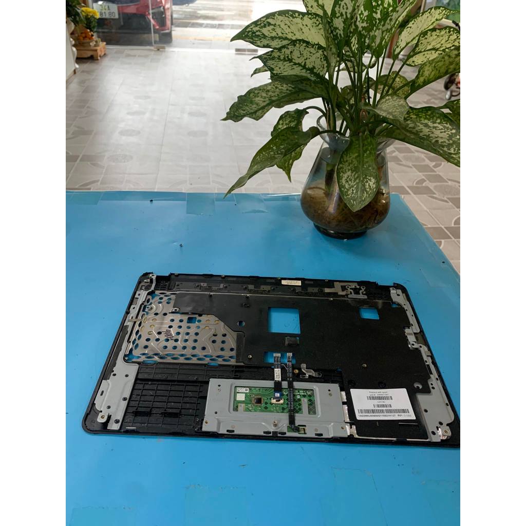 vỏ mặt c dành cho laptop hp 430 ( vỏ tháo máy )