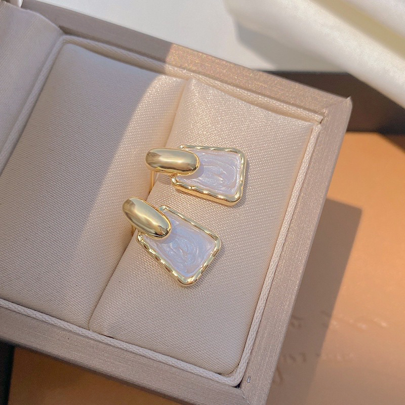 Bông tai đá chữ nhật cao cấp ❤️