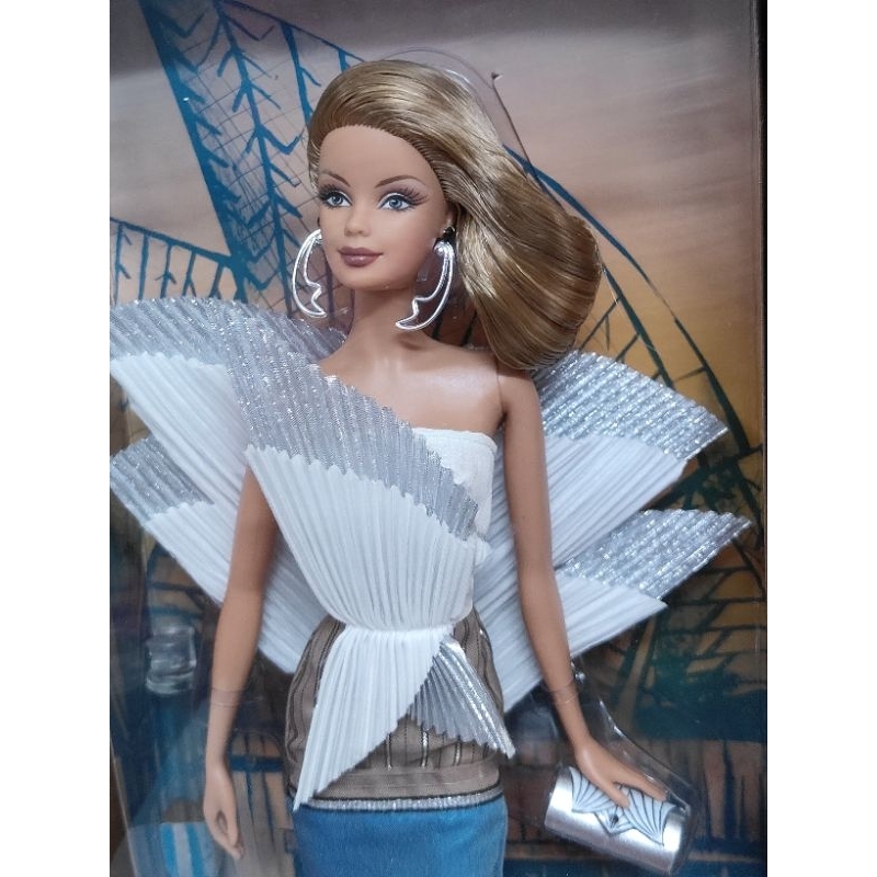 Barbie Sydney Opera house