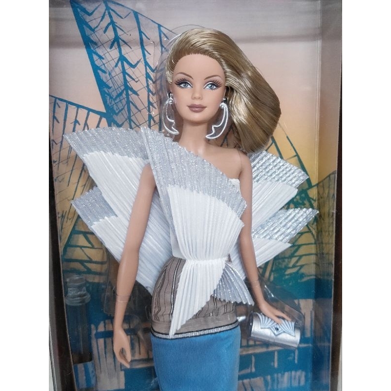 Barbie Sydney Opera house