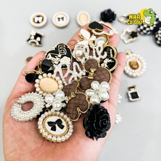 Jibbitz charm gắn dép croos, sticker gắn dép sục cross - Nhà Cá Sấu