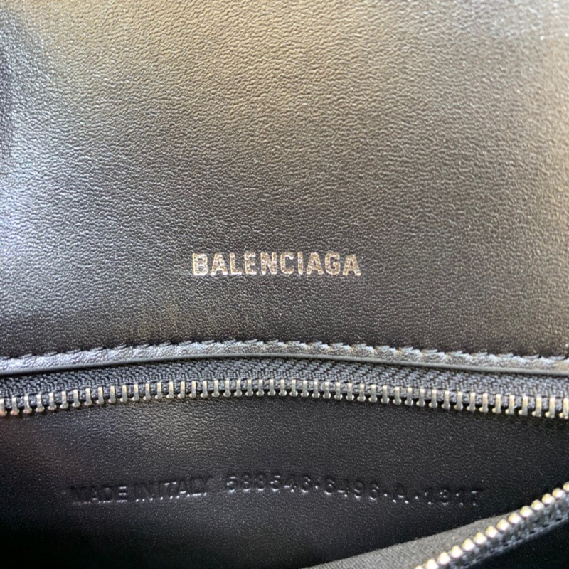 TÚI BALENCIAGA NHUNG BLINK