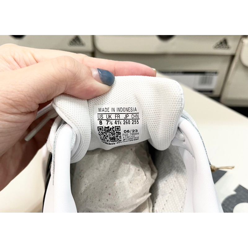 Giày Adidas Streetcheck GW5488 mua sale tại các nước, chuẩn auth