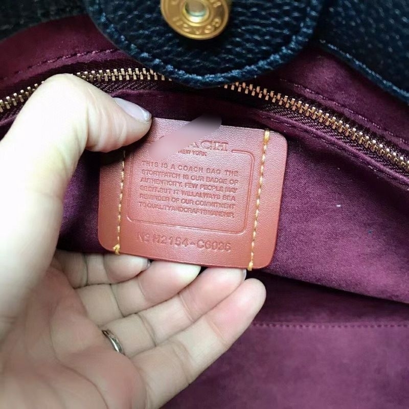 TÚI Coach Field Tote 30 WITH COACH BADGE