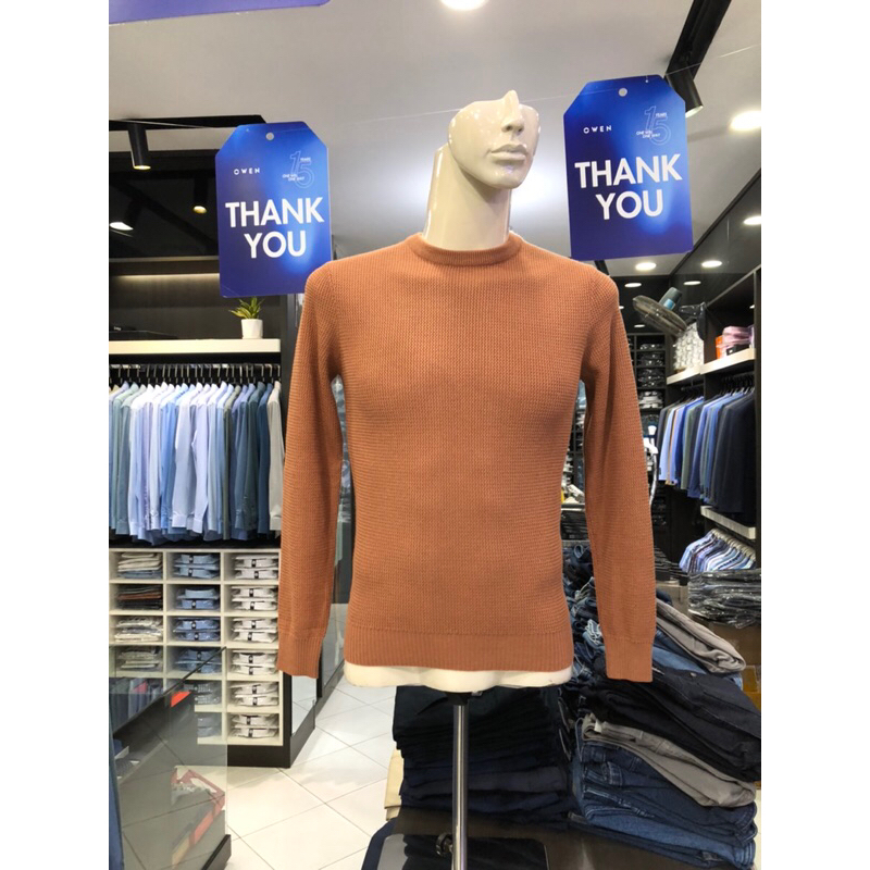 Áo len aristino màu nâu slim fit AWO036W7