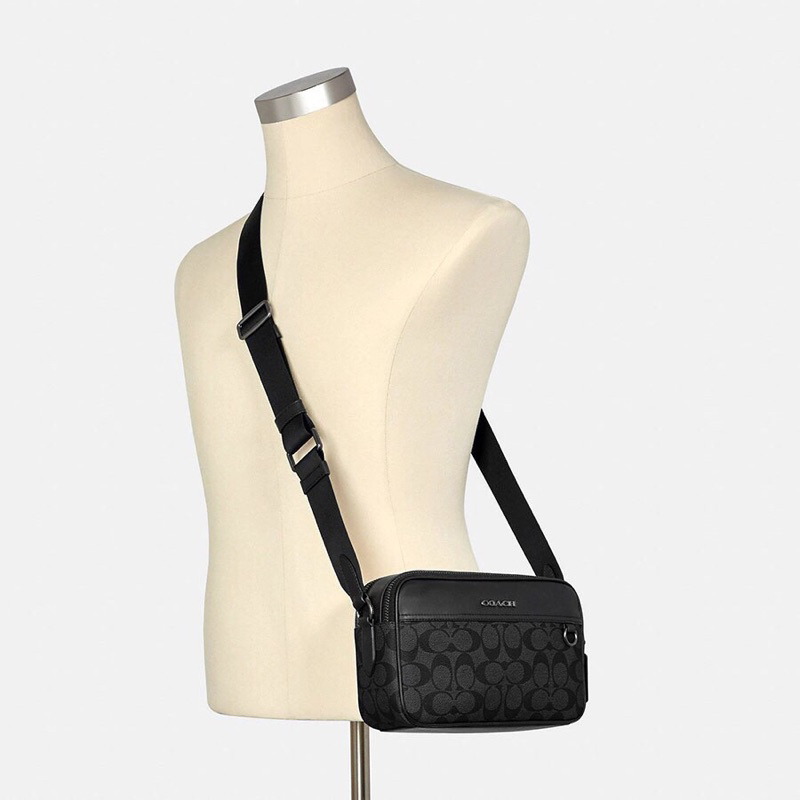 Túi nam đeo chéo Coach Graham Crossbody 2 ngăn xuất xịn