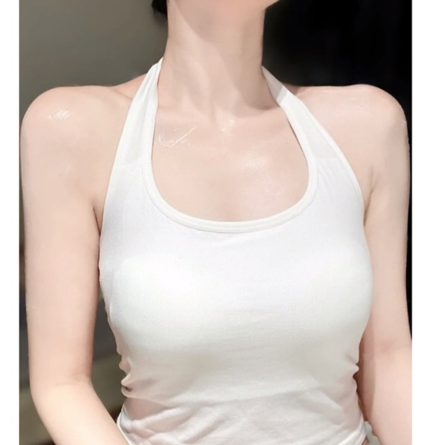 Dưỡng thể trắng da Boots Body Serum cấp ẩm, làm mềm mịn da