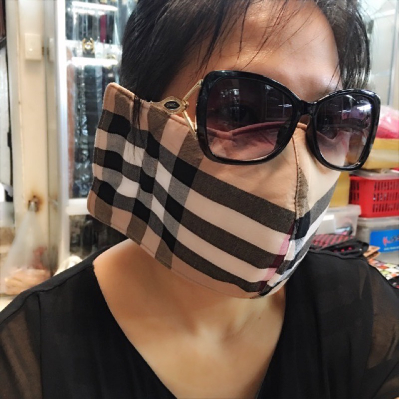 KHẨU TRANG VẢI COTTON 4 LỚP THOÁNG MÁT