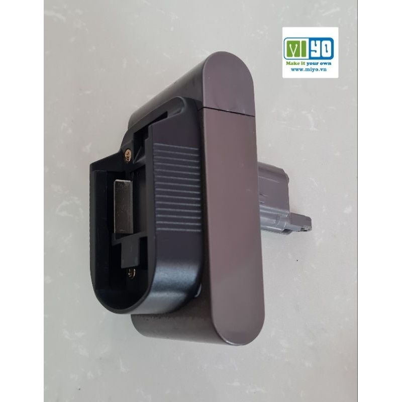 Đế chuyển Dyson DC45 dùng pin makita 18v