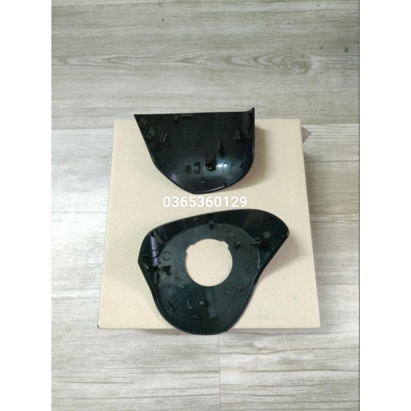 Ốp chân gương bên trái   Mazda 3 2015-2019chính hãng