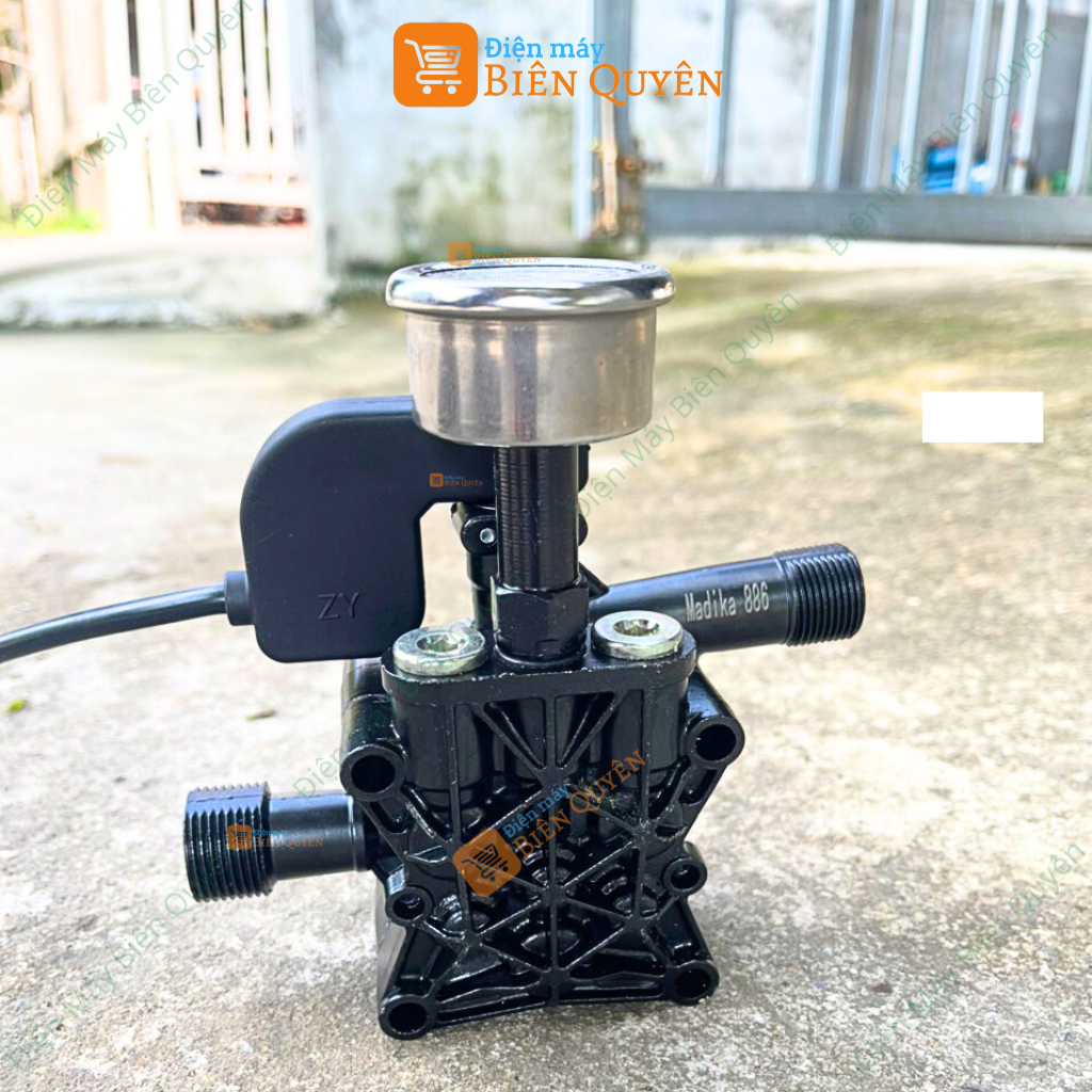 Bộ đầu bơm máy rửa xe mini có kèm rơ le điện, máy xịt rửa xe gia đình bảo hành 12 tháng