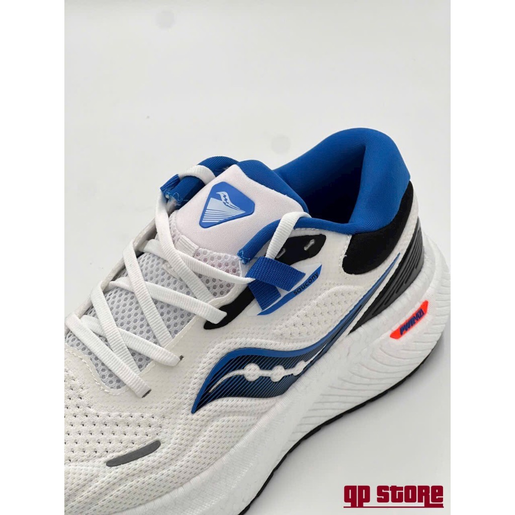 Giày Thể Thao Saucony Triumph 20