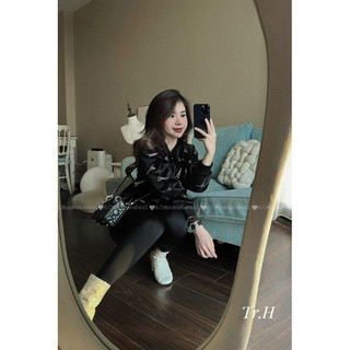Áo khoác nhung đính đá Paris chuẩn Khánh Lê