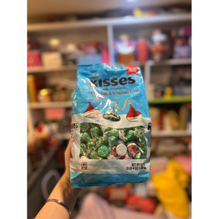 Socola Kisses.